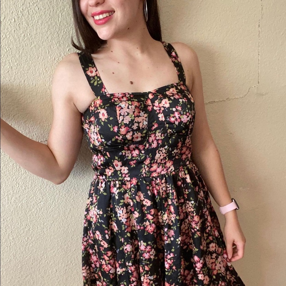 Summer floral dress ✨